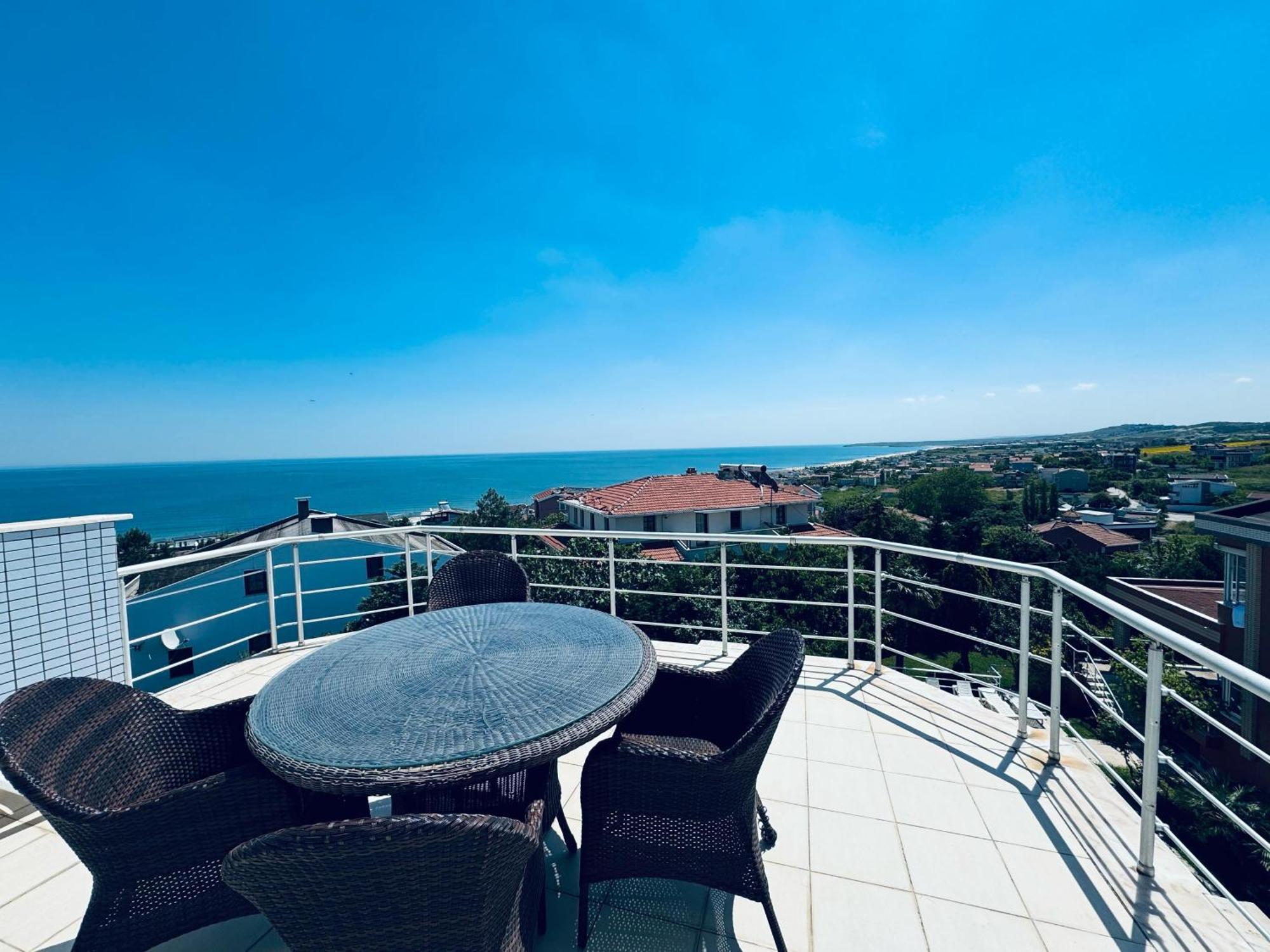 Istanbul Airport Treekos Suite Hotel Karaburun  Exterior photo