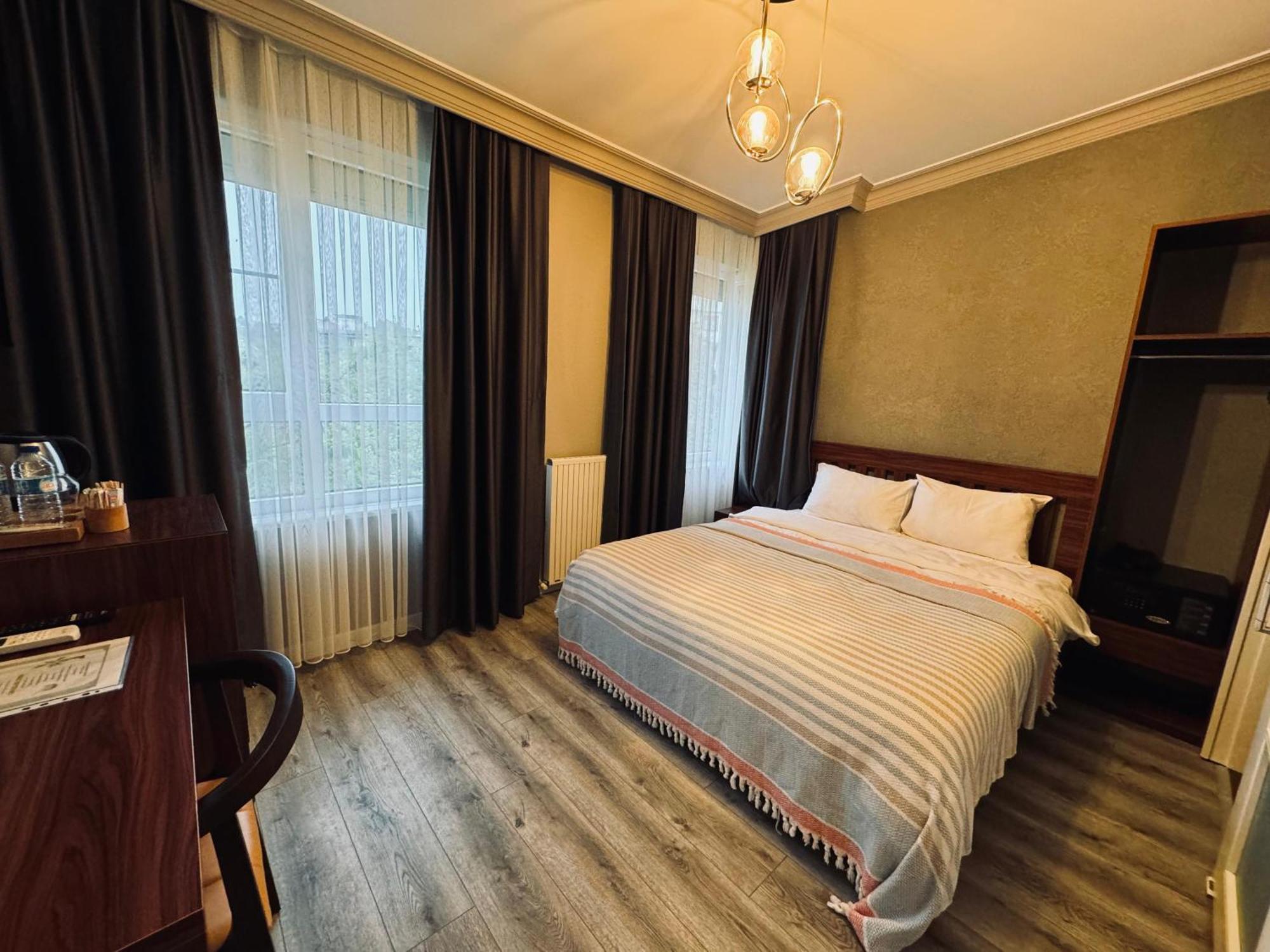Istanbul Airport Treekos Suite Hotel Karaburun  Exterior photo
