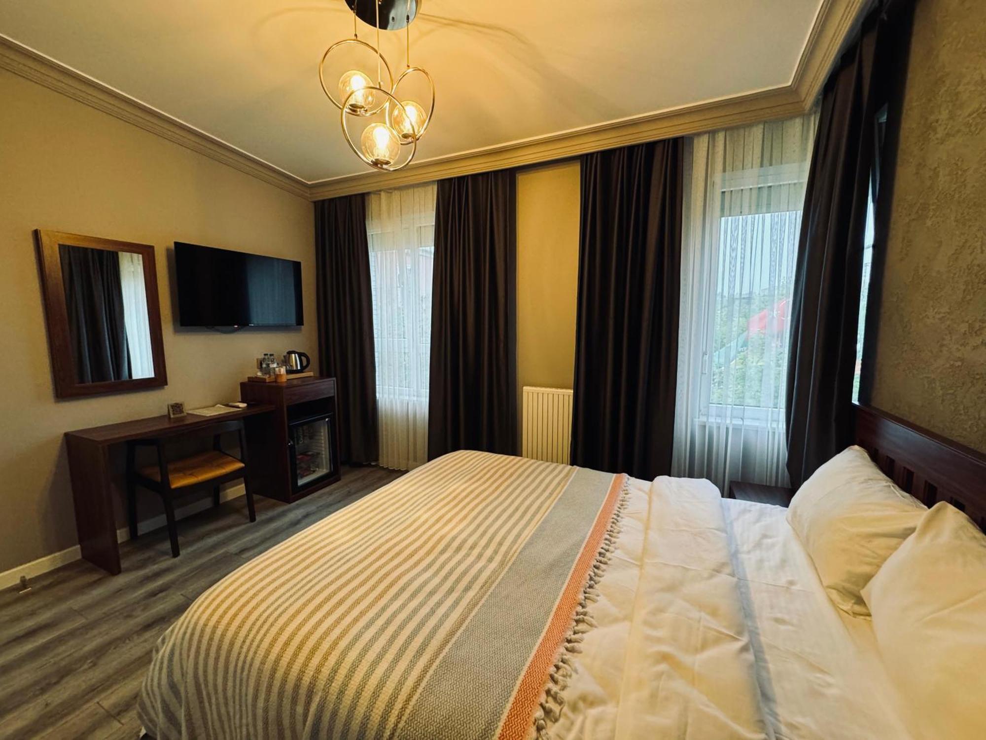 Istanbul Airport Treekos Suite Hotel Karaburun  Exterior photo