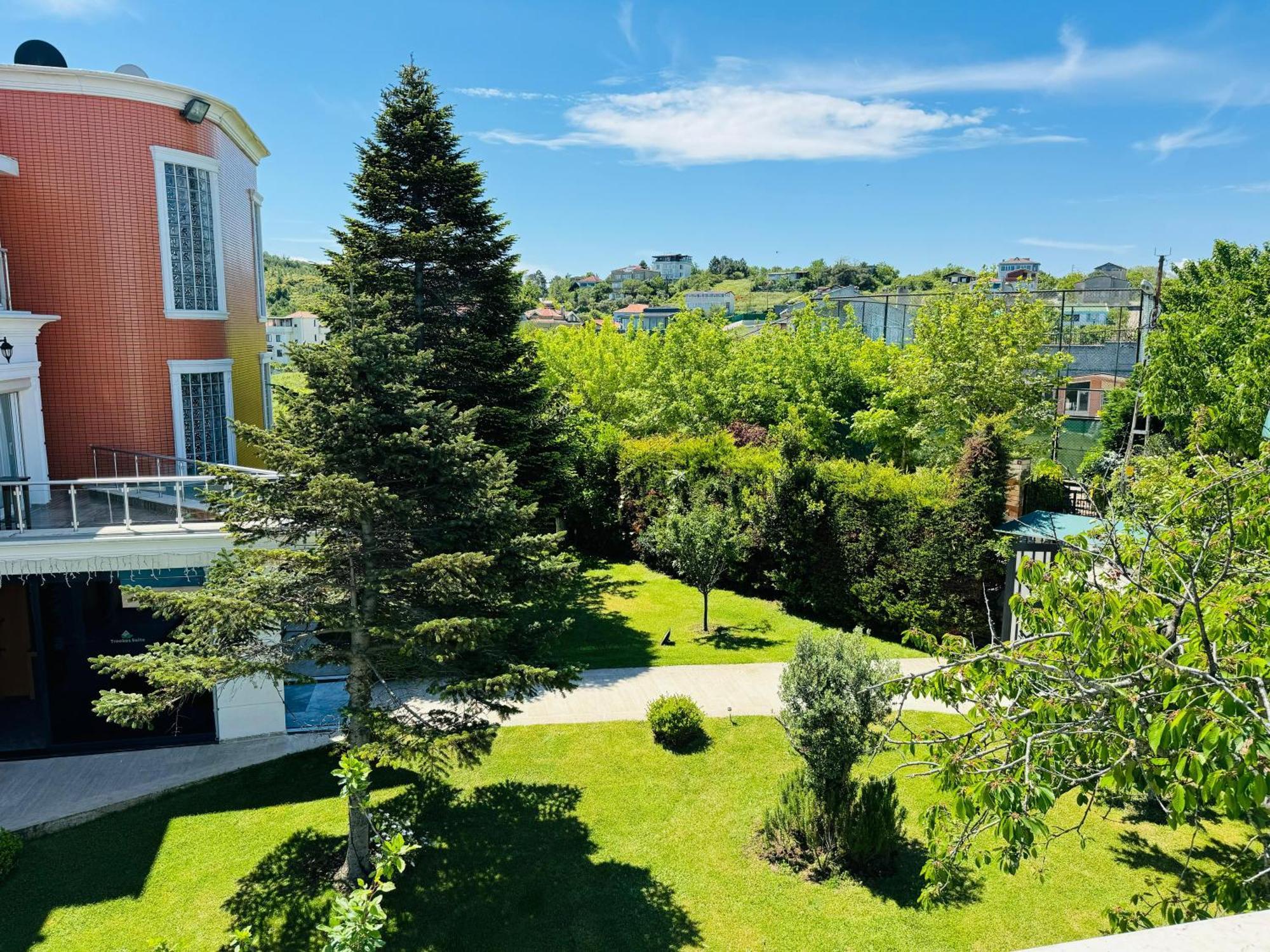 Istanbul Airport Treekos Suite Hotel Karaburun  Exterior photo