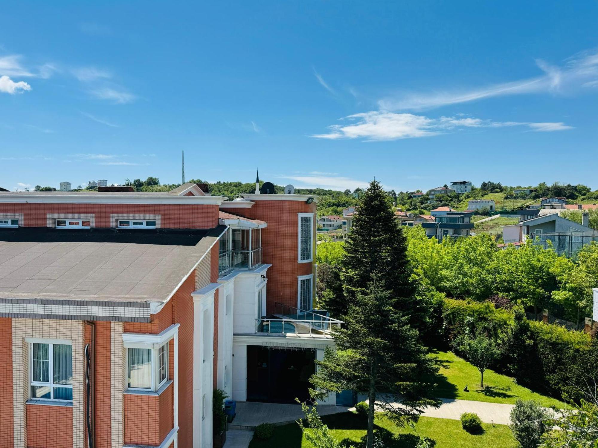 Istanbul Airport Treekos Suite Hotel Karaburun  Exterior photo