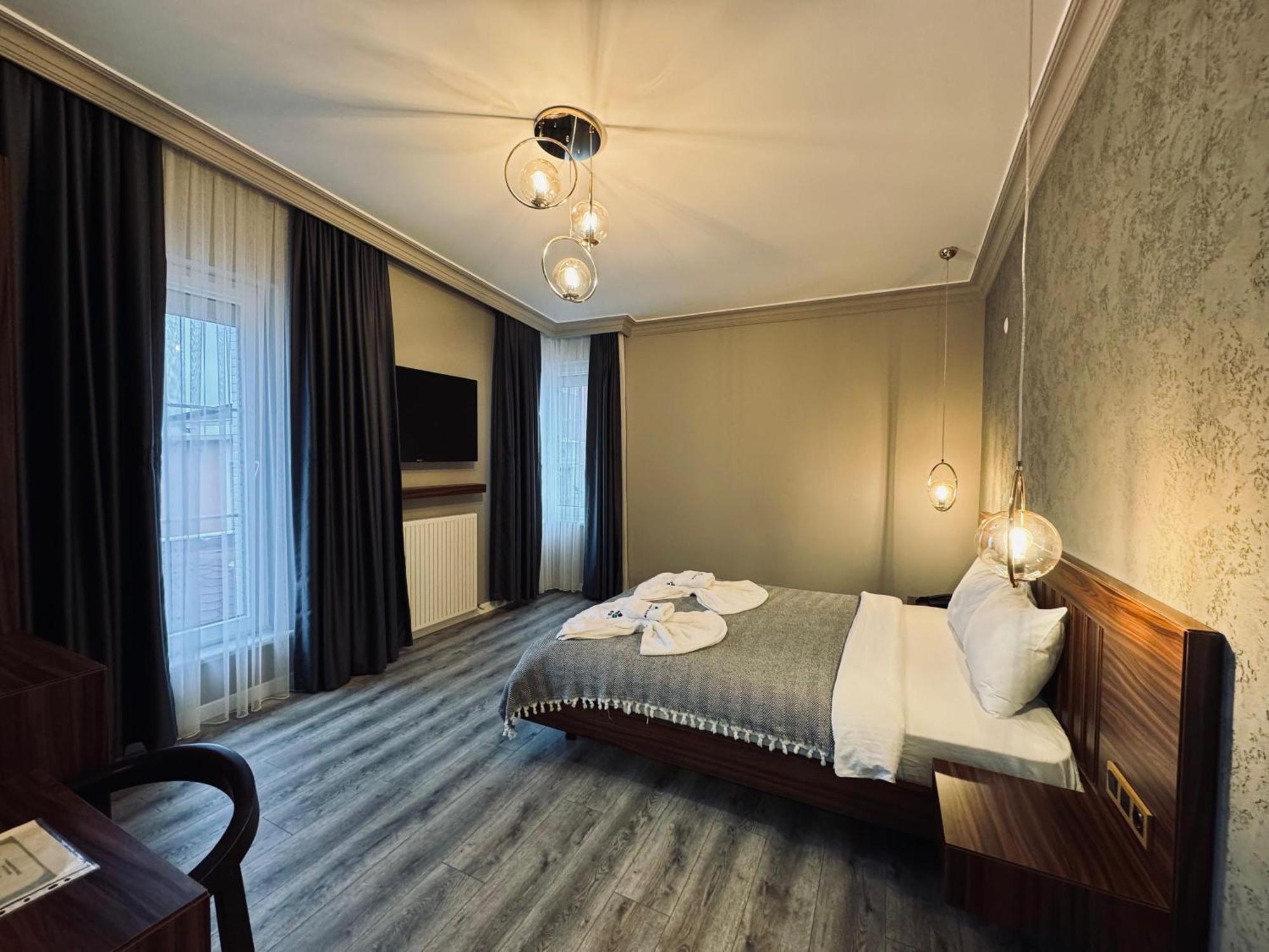 Istanbul Airport Treekos Suite Hotel Karaburun  Exterior photo