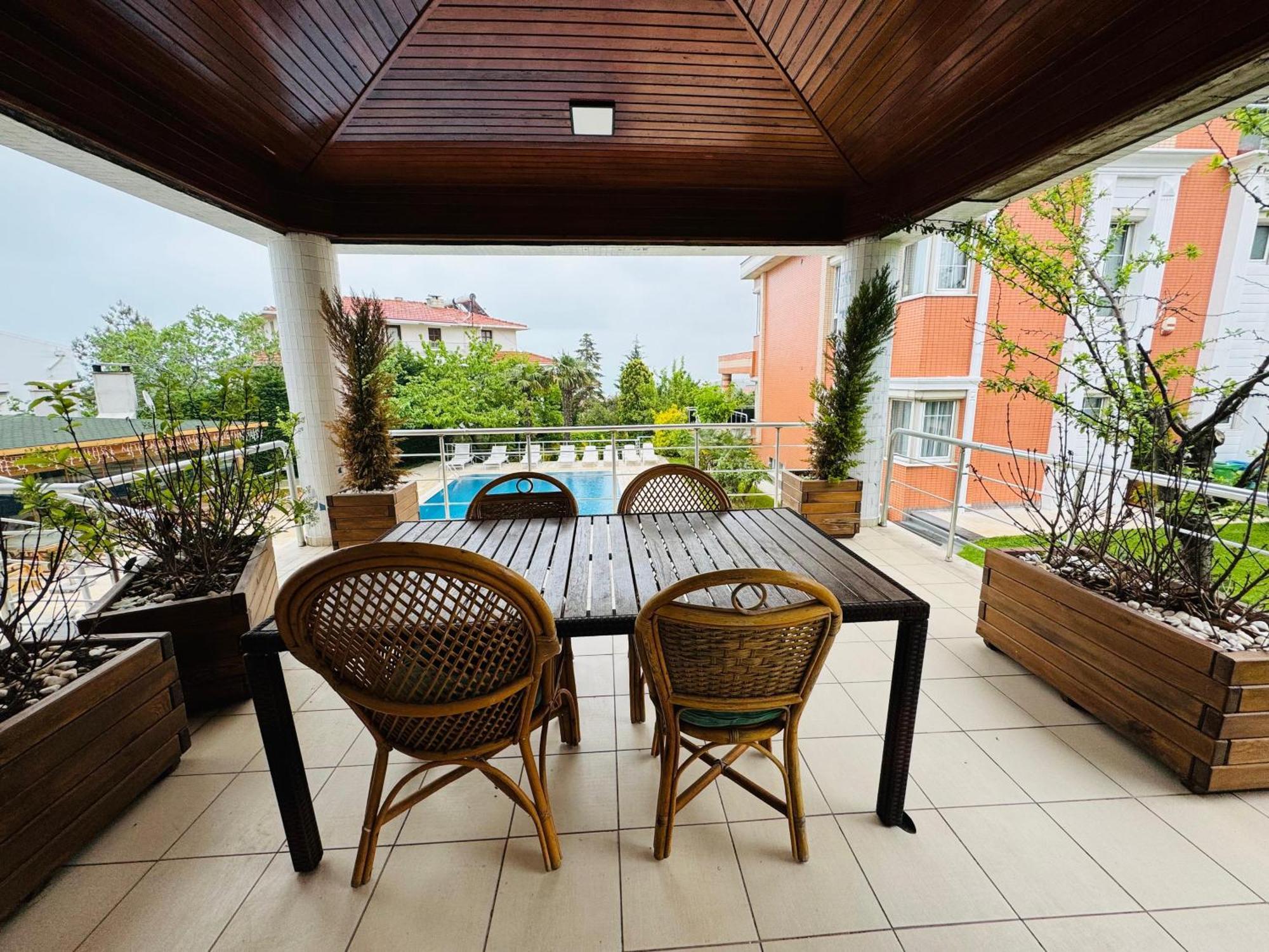 Istanbul Airport Treekos Suite Hotel Karaburun  Exterior photo