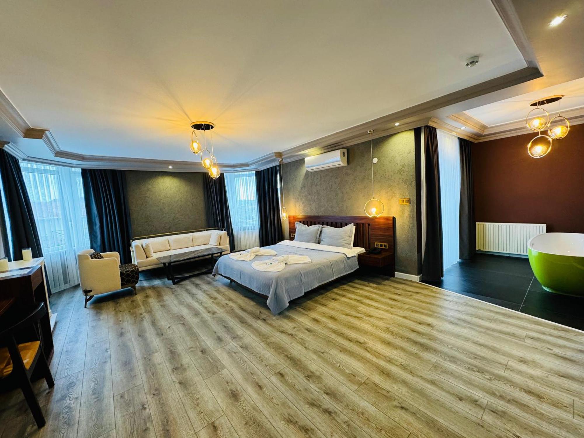 Istanbul Airport Treekos Suite Hotel Karaburun  Exterior photo